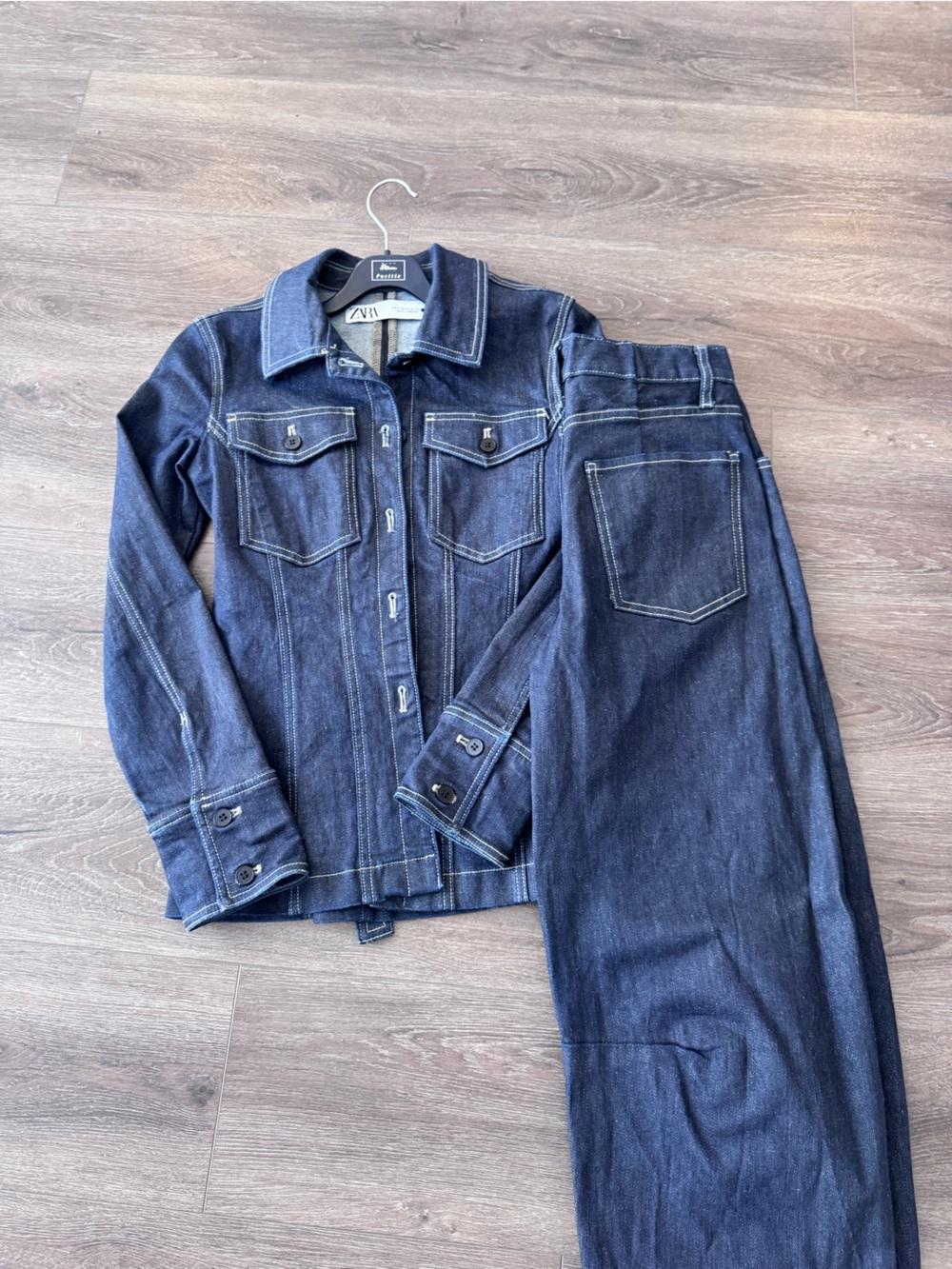 Zara Men's Dark Blue Denim Jacket and Relaxed Jeans Set